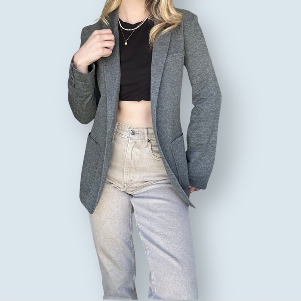 Gibson Lightweight Grey Long Blazer (Size Small)